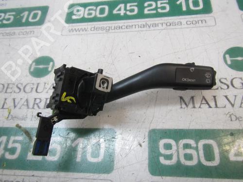 Used Steering column stalk SEAT LEON (1P1) 1.9 TDI (105 hp) 3866293