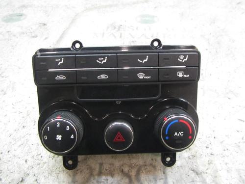 Used Climate control Climate control HYUNDAI i30 (FD) 1.4 (109 hp) 3823940 3823940
