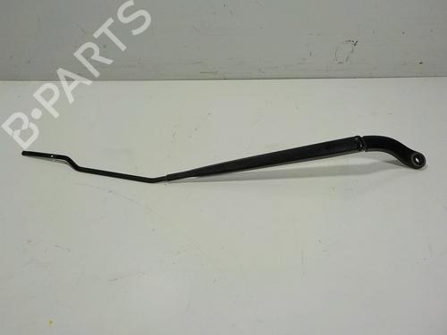 front-wipers-mechanism-renault-megane-iv-hatchback-b9amn_-288868720r-288861068r-2015-14936785 main image