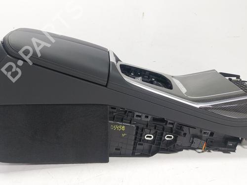 Used Armrest / Center console Armrest / Center console BMW X7 (G07) xDrive 40 d Mild-Hybrid (340 hp) 33753413 33753413
