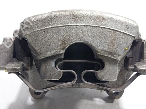 Used Right front brake caliper Right front brake caliper VOLVO XC40 (536) T2 (129 hp) 36681074 36681074