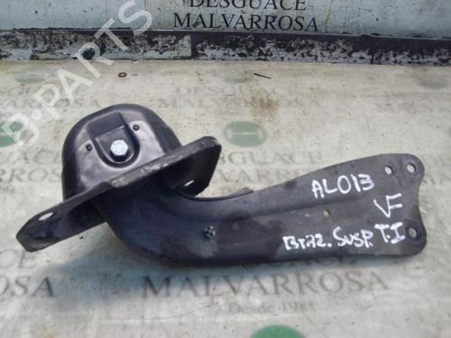 left-rear-suspension-arm-seat-altea-xl-5p5-5p8-2006-2007-2008-2009-2010-2011-2012-2013-2014-2015-3778352 main image