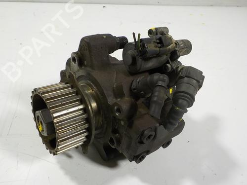 Used Injection pump FORD FOCUS III [2010-2020]  13684807