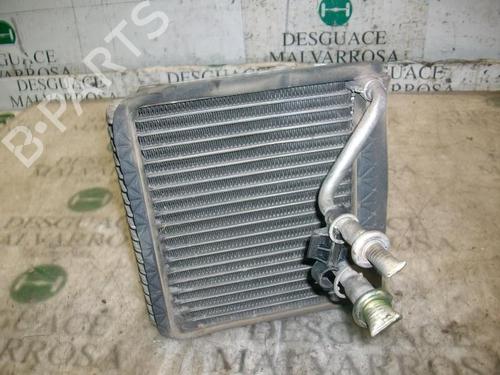 Évaporateur de climatisation FORD MONDEO III Saloon (B4Y) 2.0 16V TDDi / TDCi (115 hp) 11641751