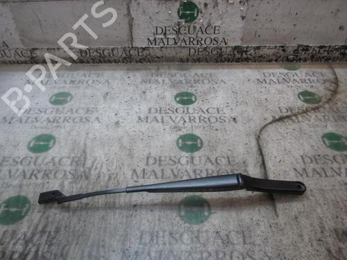 Used Front windshield wiper arm Front windshield wiper arm VW SCIROCCO III (137, 138) [2008-2018] 4011044 4011044