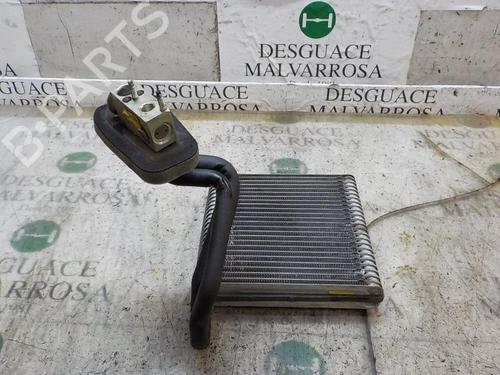 Used Air conditioning evaporator FORD FIESTA VI (CB1, CCN) [2008-2017]  11644016