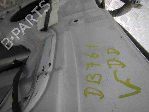 Right front door KIA SPORTAGE II (JE_, KM_) 2.0 CRDi | BP3870362C3