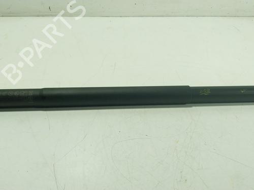 Used Tailgate lift support Tailgate lift support 30196438 30196438