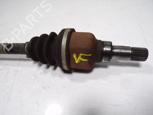 Left front driveshaft PEUGEOT 208 I (CA_, CC_) 1.2 PureTech 82 | BP15381736M38 