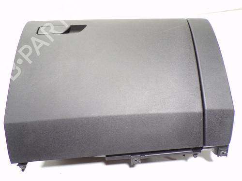 Used Glove box Glove box SEAT LEON Sportstourer (KL8, KLD) 2.0 TDI (150 hp) 13810003 13810003