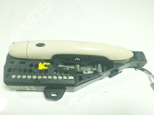 Used Front right exterior door handle RENAULT CAPTUR I (J5_, H5_) 0.9 TCe 90 (90 hp) 17384416