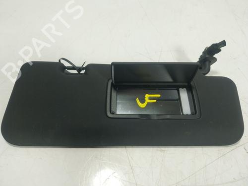 right-sun-visor-alfa-romeo-tonale-965_-156169189-2022-19652879 main image