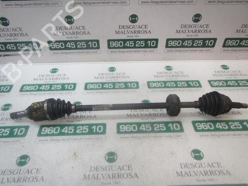 Used Right front driveshaft Right front driveshaft DACIA SANDERO [2008-2026] 3877683 3877683