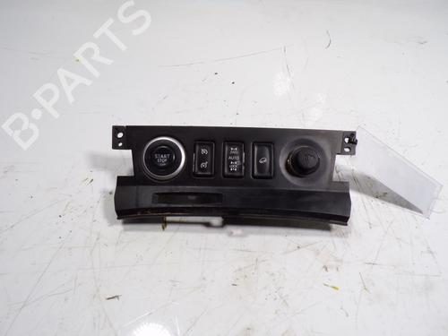 Used Electronic module Electronic module RENAULT KOLEOS I (HY_) 2.0 dCi (HY0K) (150 hp) 9239854 9239854