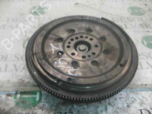 Used Flywheel MERCEDES-BENZ C-CLASS (W202) [1993-2000]  14293737