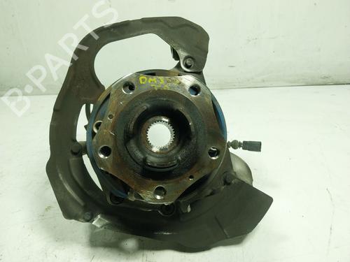 Used Right rear steering knuckle Right rear steering knuckle PORSCHE PANAMERA (971) 2.9 4 (97ABY1, 97BBY1, 97BBI1, 97BBM1, 97ABI1) (330 hp) 16665069 16665069