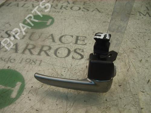 Used Front right interior door handle Front right interior door handle MAZDA 2 (DY) 1.4 CD (68 hp) 3743838 3743838