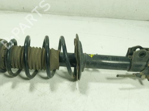 Used Right front shock absorber TOYOTA YARIS (_P13_) 1.5 Hybrid (NHP130_, NHP130) (101 hp) 32473961
