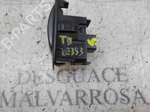 Right rear window switch TOYOTA COROLLA Verso (ZER_, ZZE12_, R1_) 2.2 D-4D (AUR10_, AUR10R) | BP4715636I28 