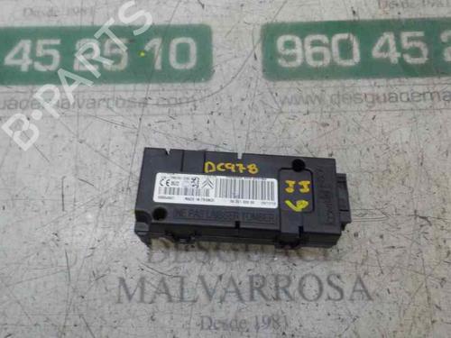 Used Electronic module Electronic module PEUGEOT 5008 (0U_, 0E_) 2.0 HDi 150 / BlueHDi 150 (150 hp) 4829199 4829199