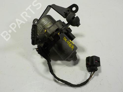 Used Vacuum pump VW GOLF VII (5G1, BQ1, BE1, BE2) [2012-2021]  13411410