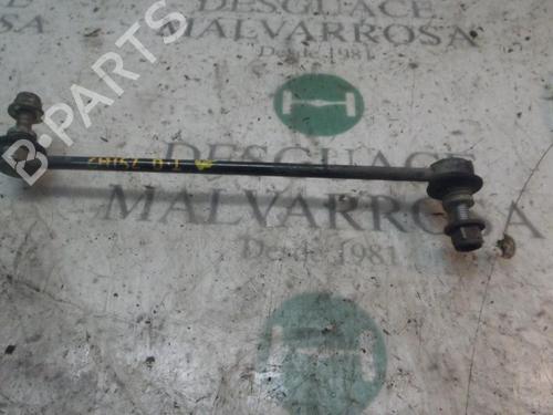 Used Left front suspension arm RENAULT SCÉNIC II (JM0/1_) [2003-2010]  14272543