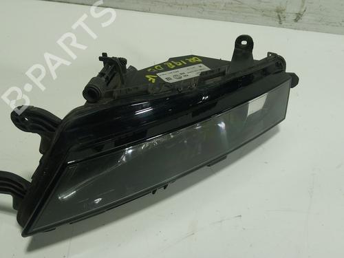 Used Right front fog light SKODA OCTAVIA III Combi (5E5, 5E6) 1.5 TSI G-TEC (130 hp) 32307342