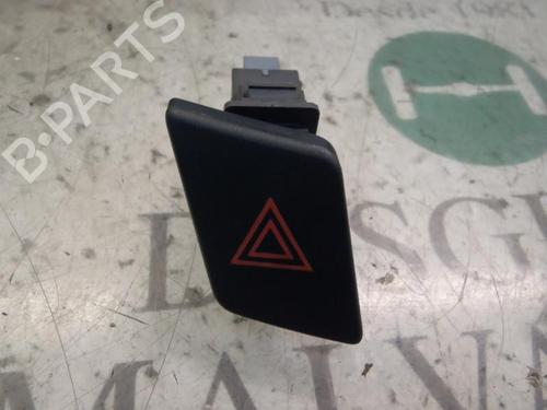 Used Warning switch Warning switch TOYOTA YARIS (_P9_) 1.4 D-4D (NLP90_, NLP90R) (90 hp) 3798023 3798023