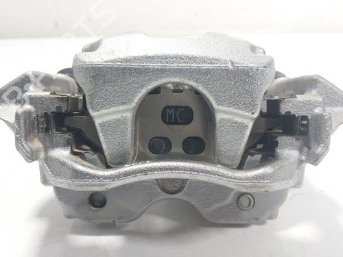 Używane Zacisk hamulca tylnego lewego TOYOTA YARIS (_P21_, _PA1_, _PH1_) 1.5 Hybrid (MXPH10, MXPH11) (116 hp) 31716993