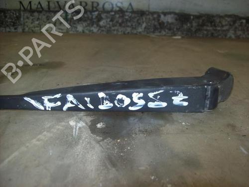 Front windshield wiper arm NISSAN PICK UP (D22)  | BP3762368C143 