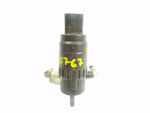 Used Washer pump Washer pump SKODA OCTAVIA III (5E3, NL3, NR3) 1.6 TDI (105 hp) 14285812 14285812
