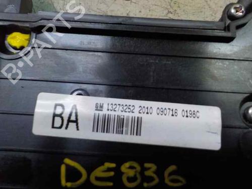 Switch OPEL INSIGNIA A (G09) 2.0 Turbo 4x4 (68) | BP5668740I30 