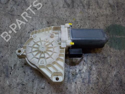 Rudehejsemotor forskærm højre MERCEDES-BENZ B-CLASS Sports Tourer (W245) [2005-2011]  3853422