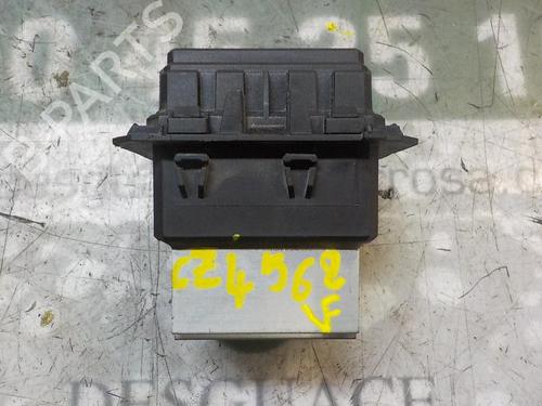Used Heater resistor Heater resistor RENAULT MEGANE III Hatchback (BZ0/1_, B3_) 1.2 TCe (BZ2B, BZ11) (116 hp) 11644330 11644330