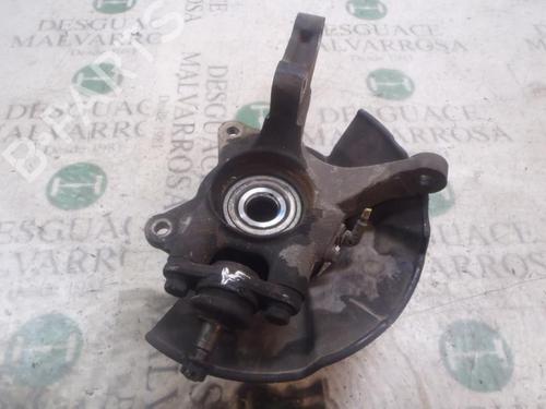 Right front steering knuckle KIA SPORTAGE II (JE_, KM_) 2.0 i 16V | BP3820060M26