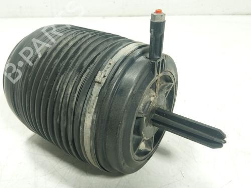 Used Shock absorber spring Shock absorber spring PORSCHE MACAN (95B) 3.0 S Diesel (258 hp) 36017083 36017083