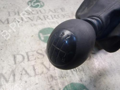 Gear lever NISSAN INTERSTAR Van (X70)  | BP7410036M90 