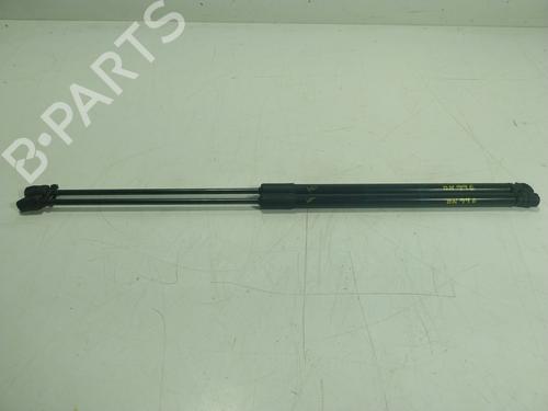 Used Tailgate lift support MERCEDES-BENZ GLC (X253) 200 EQ Boost 4-matic (253.981) (197 hp) 24574875