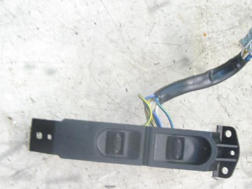 Used Right front window switch ROVER 400 II (RT) [1995-2000]  3746301