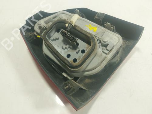 Right taillight VW POLO IV (9N_, 9A_) 1.4 16V | BP22734418C35