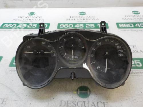 Used Instrument cluster SEAT LEON (1P1) 1.9 TDI (105 hp) 3870408