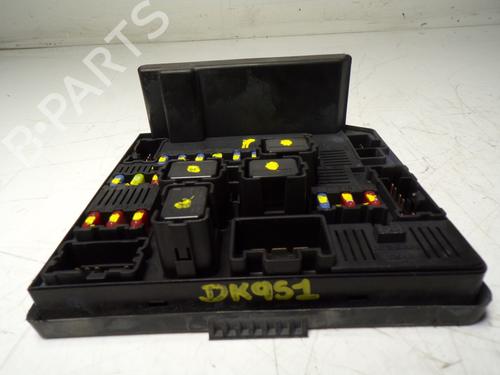 Fuse box NISSAN QASHQAI I (J10, NJ10)  | BP13418774E1 