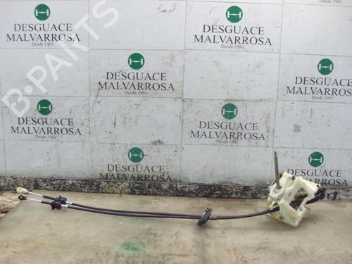 Used Gear lever Gear lever KIA CARENS III MPV (UN) 2.0 CRDi 140 (140 hp) 7408954 7408954
