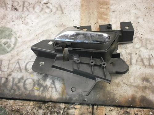 Used Rear left interior door handle MERCEDES-BENZ S-CLASS (W220, V220) [1998-2005]  3792937