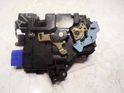 Serrure avant droite VW TOUAREG (7LA, 7L6, 7L7) 2.5 R5 TDI | BP10097126C97 