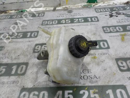 Used Brake master cylinder BMW 1 (E87) 120 d (163 hp) 3862660
