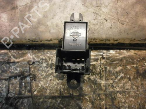 Left rear window switch NISSAN PRIMERA Hatchback (P12) 2.2 Di | BP3785743I29 