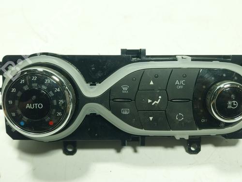 climate-control-renault-zoe-bfm_-2012-27377406 main image