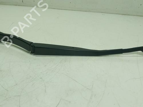Used Front windshield wiper arm BMW X4 (G02, F98) xDrive 20 d Mild-Hybrid (190 hp) 30477507
