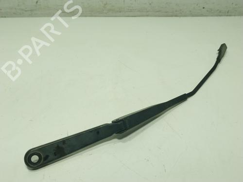 front-windshield-wiper-arm-iveco-daily-vi-van-2014-30619712 main image